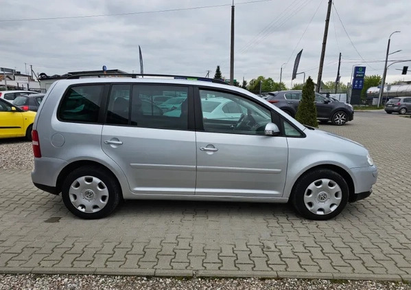 Volkswagen Touran cena 14900 przebieg: 218000, rok produkcji 2005 z Krzanowice małe 106